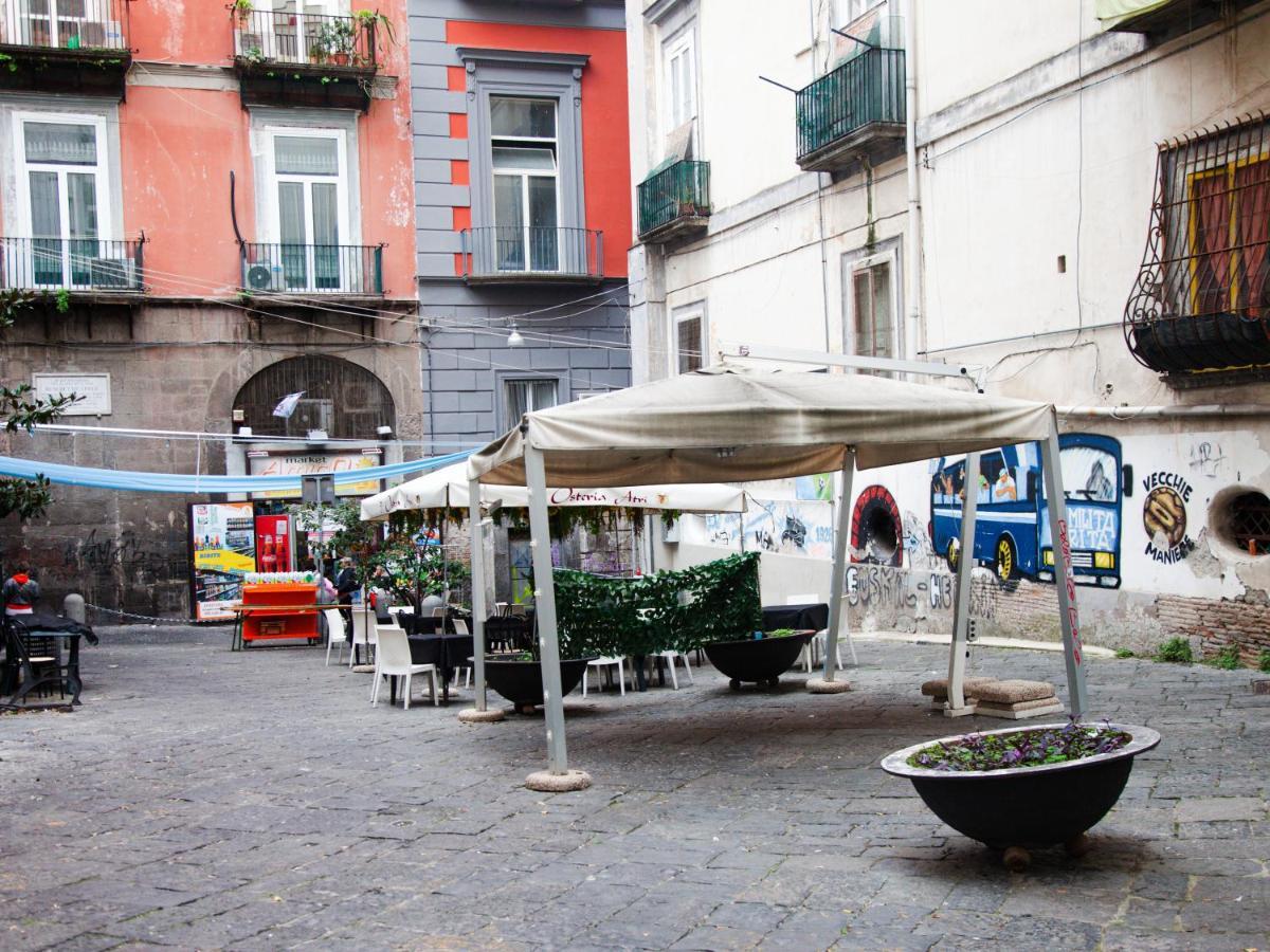 Santa Maria Maggiore Suite Naples Luaran gambar